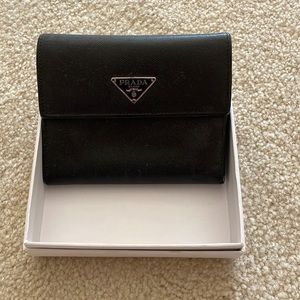 Prada black saffiano leather trifold vintage wallet